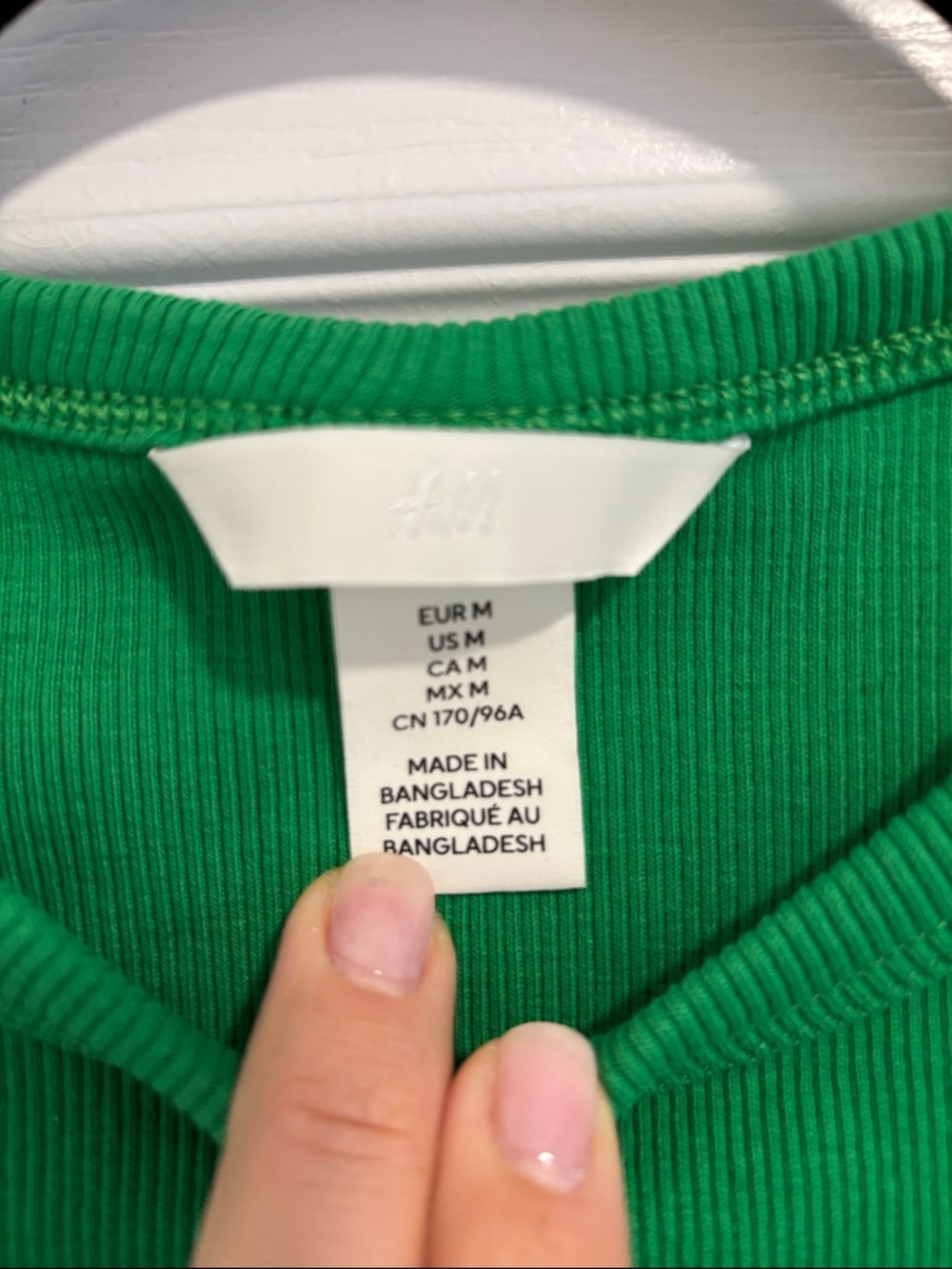 H&M Green Ribbed Cropped Tank Top - Picture 2 of 3